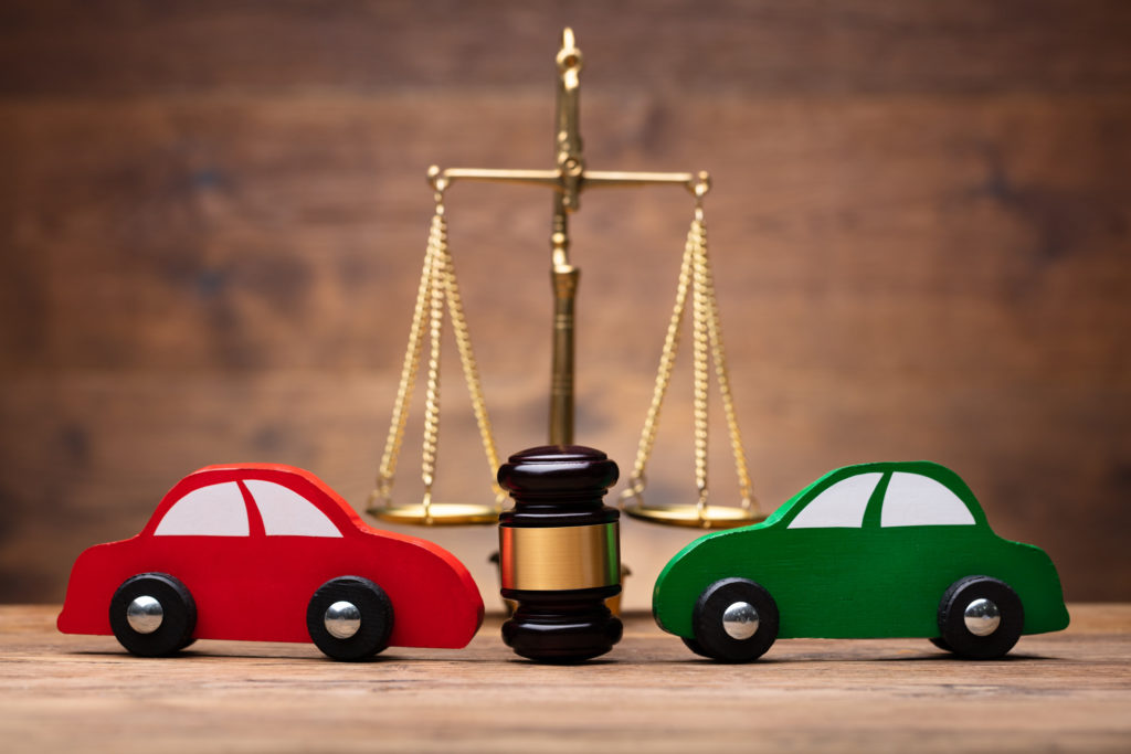 Red And Green Cars by scale